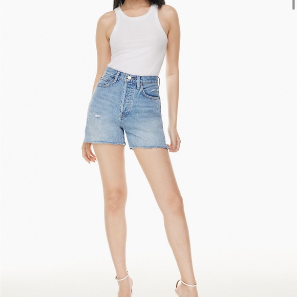 Aritzia Denim Forum The Yoko Mid-Thigh Denim Short Size 24 - Picture 2 of 7